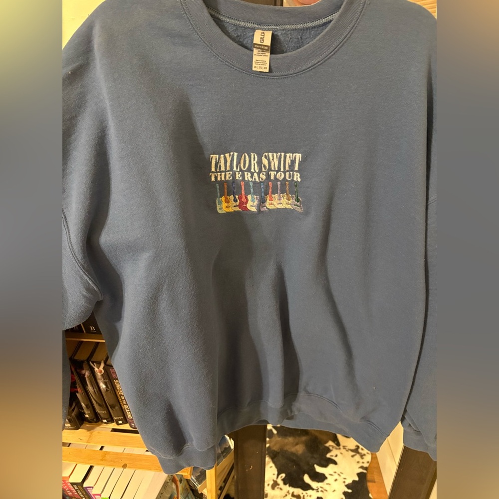 TAYLOR SWIFT ERAS TOUR EMBROIDERY SWEATSHIRT